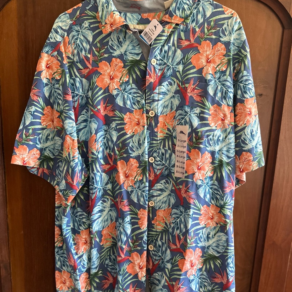Tommy Bahama Blue and Orange Casual Button Down Shirt
